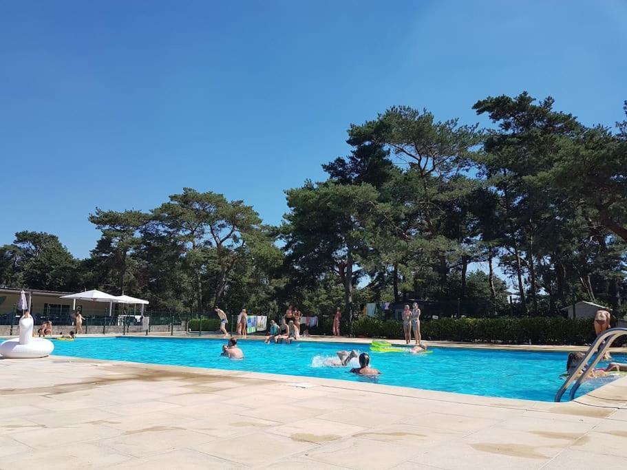 3 Bedroom Chalet On Camping Gt Balen Ngoại thất bức ảnh