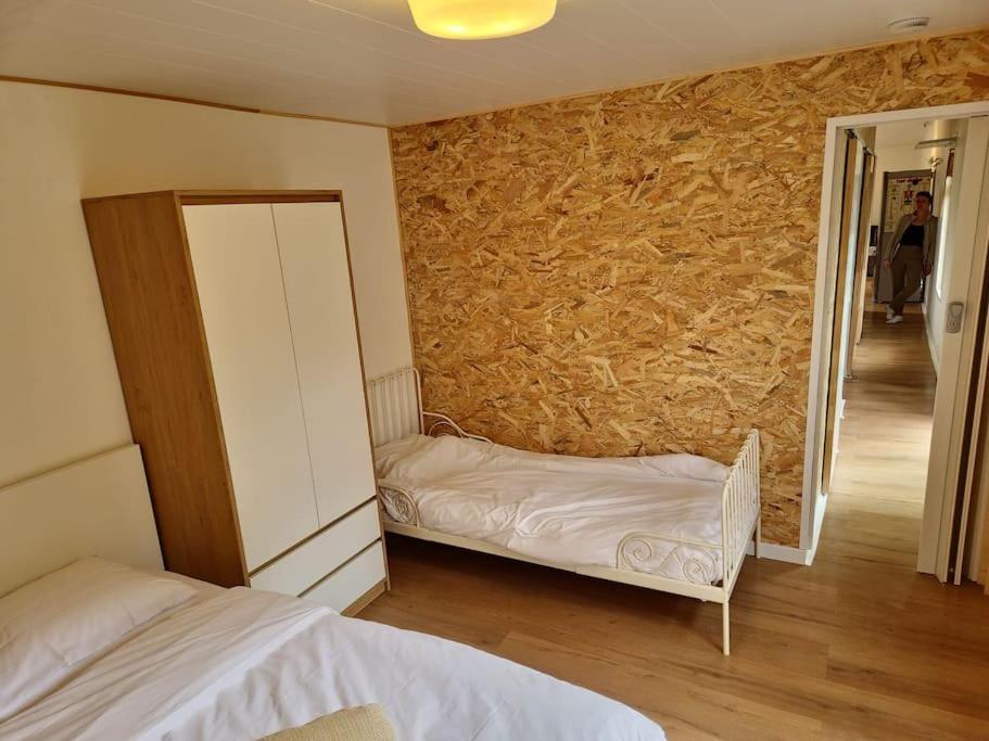 3 Bedroom Chalet On Camping Gt Balen Ngoại thất bức ảnh