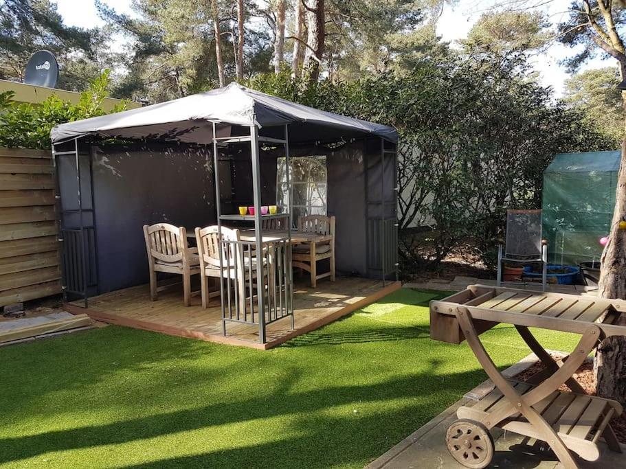 3 Bedroom Chalet On Camping Gt Balen Ngoại thất bức ảnh